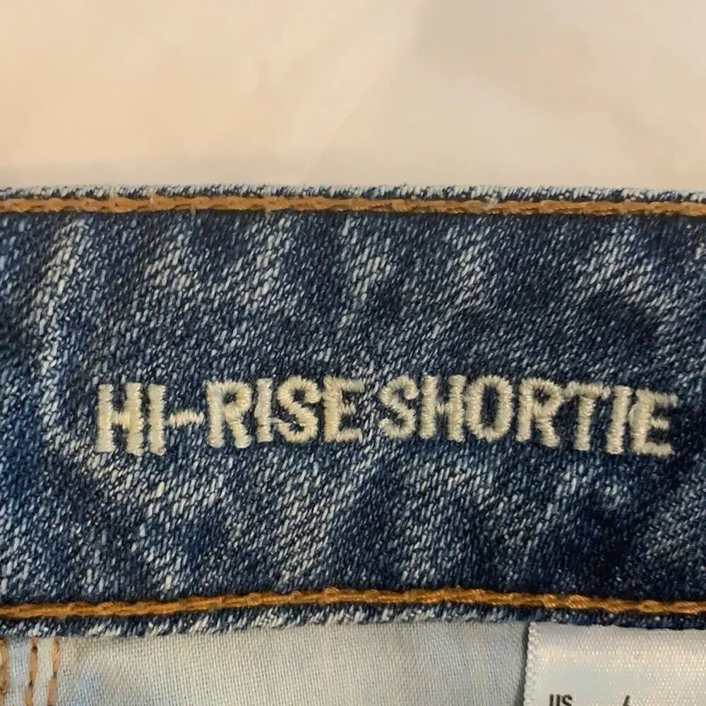 American Eagle high rise shortie denim shorts size 4